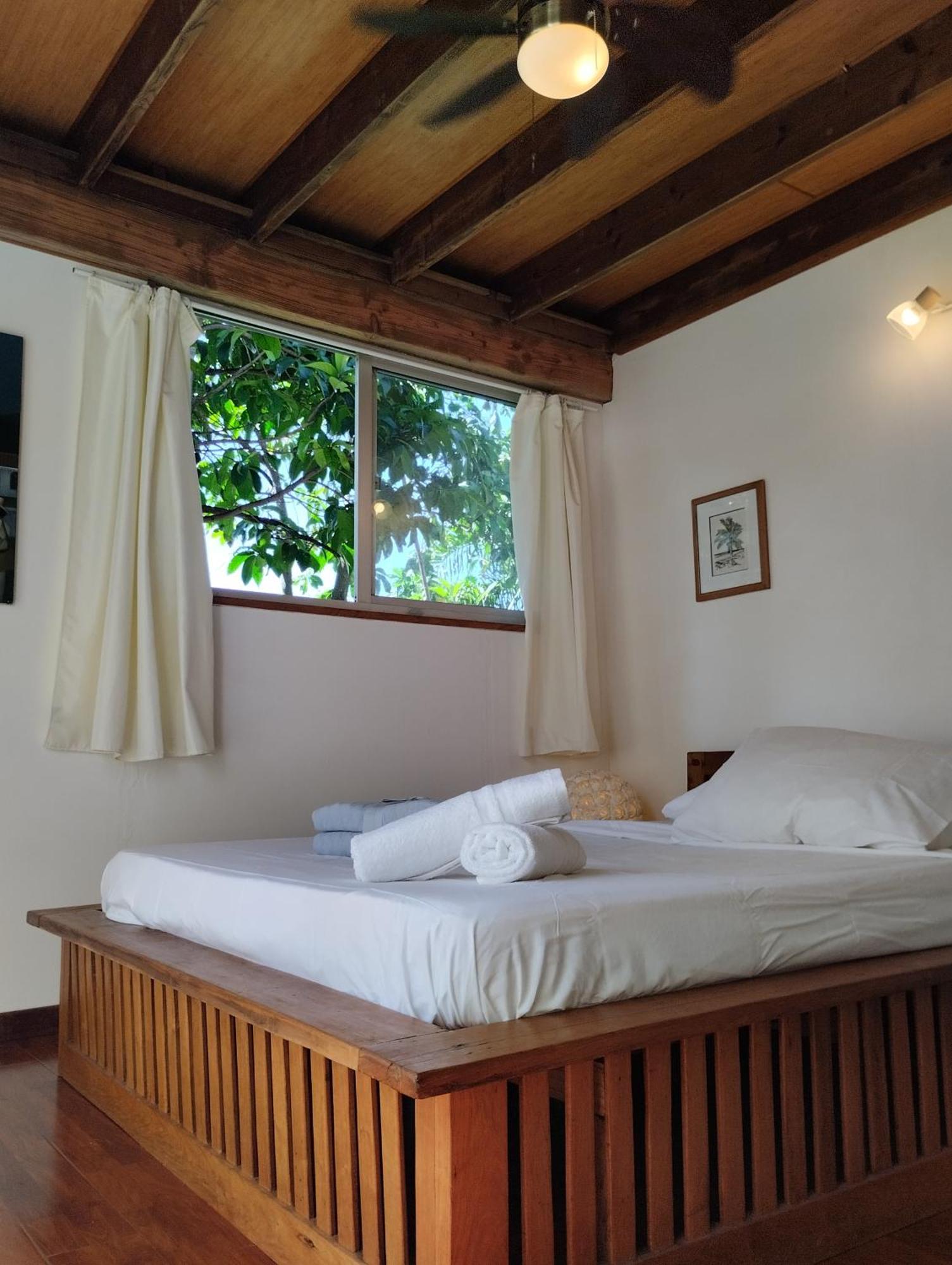 Tema'E Beach House Temae Exterior foto